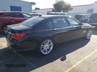 2011 BMW 7 Series 750Li with VIN WBAKB8C52BCY66628, listed as a Copart auction lot 77191054 with 39,503 mi miles and Salvage Title. Bid and sale history available at carsss.com. Image 3.