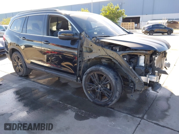 2022 Honda Pilot Special Edition with VIN 5FNYF6H26NB102339, listed as a IAAI auction lot 41194432 with 54,121 mi miles. Bid and sale history available at carsss.com. Image 1.