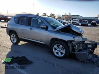 2016 Jeep Compass Latitude with VIN 1C4NJCEB7GD704858, listed as a Copart auction lot 42990065 with 79,380 mi miles and Salvage Title. Bid and sale history available at carsss.com. Image 4.