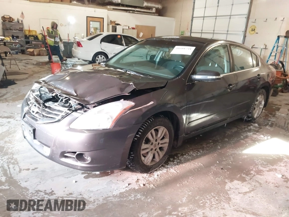 2010 Nissan Altima 2.5 S with VIN 1N4AL2AP3AN509920, listed as a IAAI auction lot 41601241 with 108,337 mi miles. Bid and sale history available at carsss.com. Image 18.