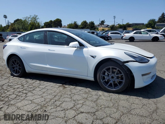 2019 Tesla Model 3 Mid Range with VIN 5YJ3E1EA3KF425125, listed as a Copart auction lot 56072995 with 105,345 mi miles and Salvage Title. Bid and sale history available at DreamBid. Image 4.