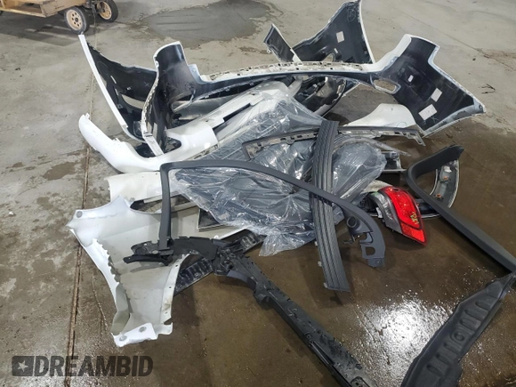 2020 Jeep Grand Cherokee Limited with VIN 1C4RJFBG2LC396601, listed as a Copart auction lot 57044095 with 110,808 mi miles and Salvage title. Bid and sale history available at DreamBid. Image 13.