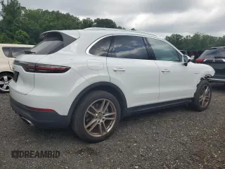 2020 Porsche Cayenne E-Hybrid с VIN WP1AE2AY4LDA23086, выставлен на аукционе Copart как лот 60710045 с пробегом 56 283 миль миль и Списание • Salvage title. История ставок и продаж доступна на DreamBid. Изображение 3.