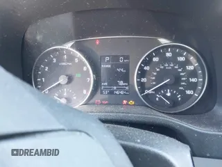 2017 Hyundai Elantra SE z VIN 5NPD84LF3HH041576, wystawiony jako IAAI lot #42139968 z przebiegiem 146 464 mil mil oraz . Historia ofert i sprzedaży dostępna na DreamBid. Obrazek 7.