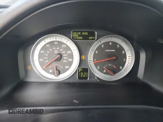 2013 Volvo C70 T5 with VIN YV1672MC0DJ141229, listed as a Copart auction lot 62493895 with 116,103 mi miles and Salvage title. Bid and sale history available at DreamBid. Image 9.