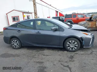 2022 Toyota Prius LE with VIN JTDL9MFU4N3037465, listed as a IAAI auction lot 41354802 with 45,674 mi miles. Bid and sale history available at carsss.com. Image 13.