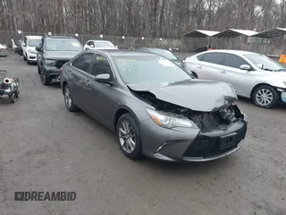 2017 Toyota Camry XLE z VIN 4T1BF1FK8HU754866, wystawiony jako IAAI lot #41465628 z przebiegiem 92 583 mil mil oraz . Historia ofert i sprzedaży dostępna na DreamBid. Obrazek 1.