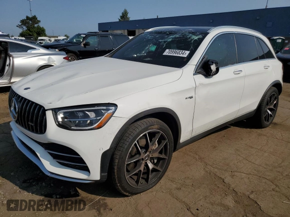 2021 Mercedes-Benz GLC with VIN W1N0G6EB1MF958567, listed as a Copart auction lot 70996834 with 29,935 mi miles and Clean Title. Bid and sale history available at carsss.com. Image 1.
