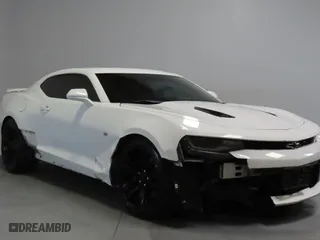 2017 Chevrolet Camaro 2SS with VIN 1G1FH1R75H0101841, listed as a Copart auction lot 54442465 with 94,969 mi miles and Salvage Title. Bid and sale history available at carsss.com. Image 1.