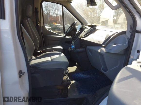 2017 Ford Transit z VIN 1FTYR2XM2HKA66787, wystawiony jako IAAI lot #40784197 z przebiegiem 161 147 mil mil oraz . Historia ofert i sprzedaży dostępna na DreamBid. Obrazek 5.