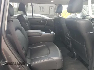 2024 Infiniti QX80 LUXE with VIN JN8AZ2AE5R9329564, listed as a Copart auction lot 44353055 with 15,999 mi miles and Clean Title. Bid and sale history available at carsss.com. Image 10.