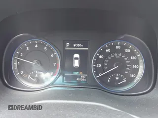 2022 Hyundai Kona SEL with VIN KM8K62AB6NU910444, listed as a IAAI auction lot 42017223 with 40,138 mi miles and . Bid and sale history available at carsss.com. Image 7.