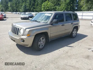 2008 Jeep Patriot Sport with VIN 1J8FF28W28D699528, listed as a Copart auction lot 60315845 with 101,755 mi miles and Salvage title. Bid and sale history available at DreamBid. Image 1.