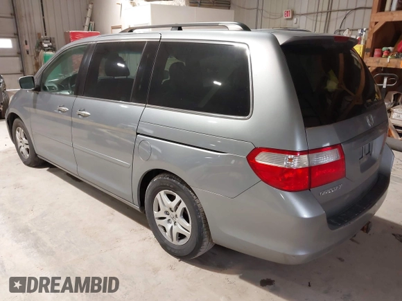 2006 Honda Odyssey EX with VIN 5FNRL38486B090693, listed as a IAAI auction lot 41865491 with 198,104 mi miles. Bid and sale history available at carsss.com. Image 3.