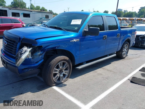 2014 Ford F-150 XL with VIN 1FTEW1CM7EKF31796, listed as a IAAI auction lot 42612772 with 183,685 mi miles and . Bid and sale history available at DreamBid. Image 2.