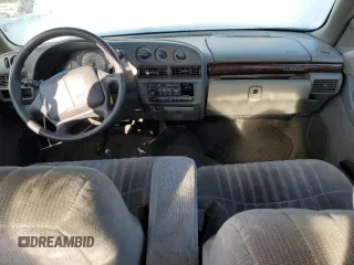 2000 Chevrolet Lumina with VIN 2G1WL52J4Y1203356, listed as a Copart auction lot 45992985 with 110,888 mi miles and Clean Title. Bid and sale history available at DreamBid. Image 8.