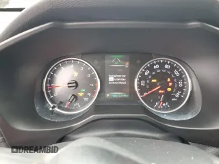 2020 Toyota RAV4 XLE with VIN 2T3W1RFV2LC045134, listed as a Copart auction lot 59635475 with 122,144 mi miles and Salvage title. Bid and sale history available at DreamBid. Image 9.