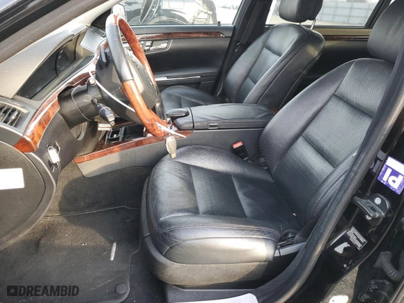 2012 Mercedes-Benz S-Class S 550 with VIN WDDNG7DB5CA450530, listed as a Copart auction lot 83438844 with 166,529 mi miles and Salvage Title. Bid and sale history available at carsss.com. Image 7.