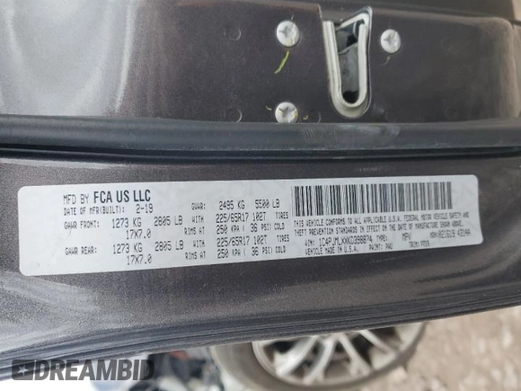 2019 Jeep Cherokee Latitude Plus z VIN 1C4PJMLXXKD398874, wystawiony jako Copart lot #53230615 z przebiegiem 81 386 mil mil oraz Szkoda całkowita • Salvage title. Historia ofert i sprzedaży dostępna na DreamBid. Obrazek 15.