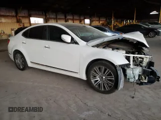 2016 Kia Cadenza Premium with VIN KNALN4D77G5207881, listed as a Copart auction lot 69082114 with 167,870 mi miles and Salvage Title. Bid and sale history available at carsss.com. Image 4.