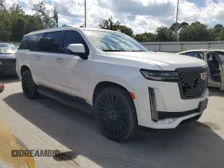 2021 Cadillac Escalade z VIN 1GYS3KKL5MR228333, wystawiony jako Copart lot #71914694 z przebiegiem Nie podano mil oraz Szkoda całkowita • Salvage title. Historia ofert i sprzedaży dostępna na DreamBid. Obrazek 4.
