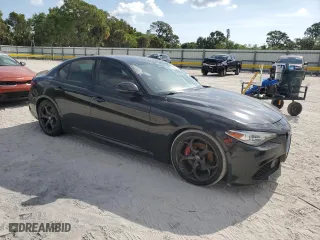 2017 Alfa Romeo Giulia Ti with VIN ZARFAECN4H7545588, listed as a Copart auction lot 54086015 with 125,665 mi miles and Clean Title. Bid and sale history available at carsss.com. Image 4.
