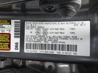 2017 Toyota Tacoma SR5 z VIN 3TMAZ5CN7HM045752, wystawiony jako IAAI lot #42057874 z przebiegiem 89 898 mil mil oraz . Historia ofert i sprzedaży dostępna na DreamBid. Obrazek 9.