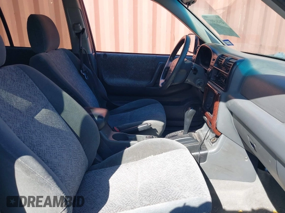 2002 Isuzu Rodeo S with VIN 4S2CK58WX24321556, listed as a IAAI auction lot 41405981 with 172,590 mi miles and . Bid and sale history available at DreamBid. Image 5.