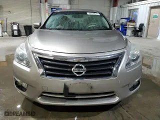 2013 Nissan Altima 3.5 SV with VIN 1N4BL3AP4DC155707, listed as a Copart auction lot 44794015 with 136,409 mi miles and Clean Title. Bid and sale history available at carsss.com. Image 5.