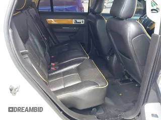 2008 Lincoln MKX z VIN 2LMDU88C28BJ37258, wystawiony jako IAAI lot #42274938 z przebiegiem Nie podano mil oraz . Historia ofert i sprzedaży dostępna na DreamBid. Obrazek 8.