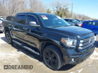 2021 Toyota Tundra 2WD SR5 with VIN 5TFEY5F13MX295992, listed as a IAAI auction lot 41719739 with 51,284 mi miles. Bid and sale history available at carsss.com. Image 1.