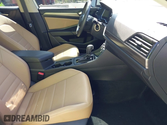 2021 Volkswagen Jetta SEL with VIN 3VWE57BU2MM047028, listed as a IAAI auction lot 42563875 with 56,695 mi miles and . Bid and sale history available at DreamBid. Image 5.