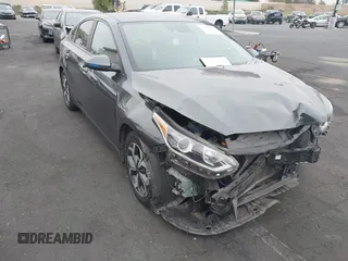 2021 Kia Forte LXS с VIN 3KPF24AD6ME362005, выставлен на аукционе IAAI как лот 42047410 с пробегом 132 918 миль миль и . История ставок и продаж доступна на DreamBid. Изображение 1.