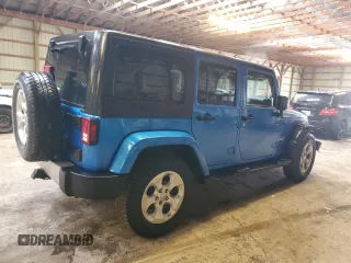 2014 Jeep Wrangler Unlimited Sahara with VIN 1C4BJWEG2EL285868, listed as a Copart auction lot 42927025 with 182,482 mi miles and Clean Title. Bid and sale history available at carsss.com. Image 3.