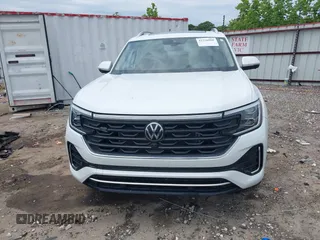 2024 Volkswagen Atlas SEL Premium R-Line with VIN 1V2FR2CA7RC598307, listed as a IAAI auction lot 42326908 with 16,792 mi miles and . Bid and sale history available at DreamBid. Image 12.