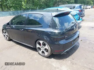 2010 Volkswagen GTI z VIN WVWEV7AJ7AW178851, wystawiony jako IAAI lot #42534573 z przebiegiem 141 542 mil mil oraz . Historia ofert i sprzedaży dostępna na DreamBid. Obrazek 3.