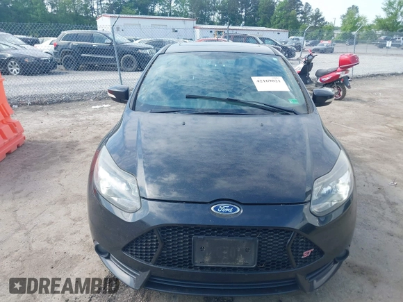 2014 Ford Focus ST with VIN 1FADP3L98EL269058, listed as a IAAI auction lot 42169021 with 106,325 mi miles and . Bid and sale history available at carsss.com. Image 12.