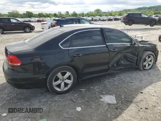 2013 Volkswagen Passat SE with VIN 1VWBN7A30DC134309, listed as a Copart auction lot 55862505 with 162,649 mi miles and Salvage title. Bid and sale history available at DreamBid. Image 3.