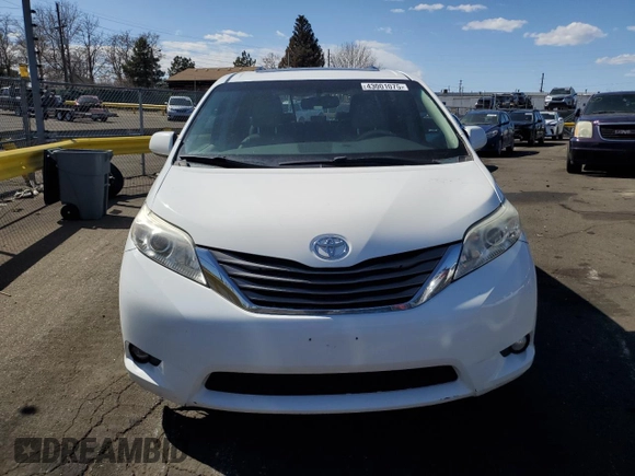 2014 Toyota Sienna Ltd with VIN 5TDDK3DCXES090201, listed as a Copart auction lot 43001075 with 183,788 mi miles and Salvage Title. Bid and sale history available at carsss.com. Image 5.