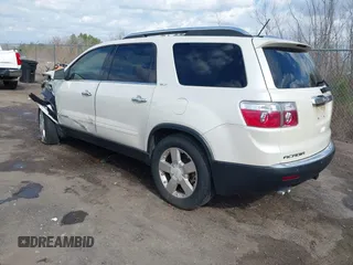 2008 GMC Acadia SLT2 with VIN 1GKER33738J160177, listed as a IAAI auction lot 41491014 with 203,155 mi miles. Bid and sale history available at carsss.com. Image 3.