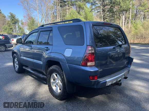 2004 Toyota 4Runner SR5 with VIN JTEBT14R340041772, listed as a IAAI auction lot 42143507 with 210,561 mi miles and . Bid and sale history available at DreamBid. Image 3.