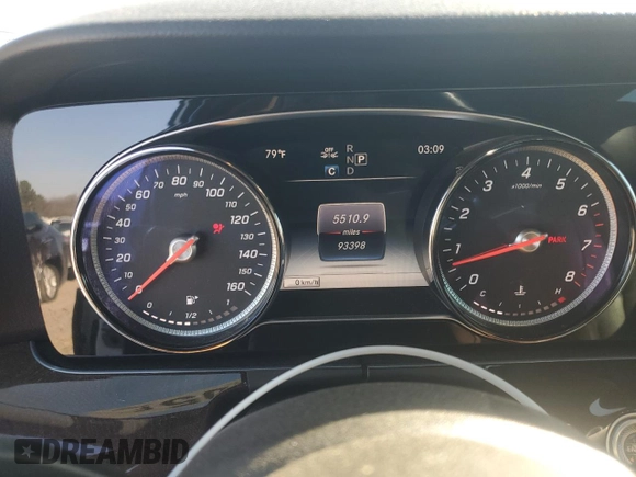 2019 Mercedes-Benz E-Class E 300 with VIN WDDZF4JB6KA558807, listed as a Copart auction lot 47422205 with 93,398 mi miles and Clean Title. Bid and sale history available at carsss.com. Image 9.
