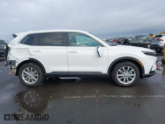 2025 Honda CR-V EX-L with VIN 2HKRS4H70SH418137, listed as a IAAI auction lot 41067968 with 4,701 mi miles and . Bid and sale history available at DreamBid. Image 14.
