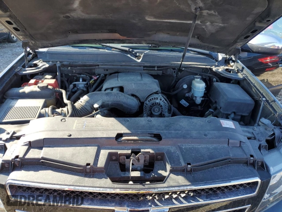 2007 Chevrolet Suburban LTZ with VIN 3GNFK16Y37G183267, listed as a Copart auction lot 79305854 with 256,147 mi miles and Salvage Title. Bid and sale history available at DreamBid. Image 12.