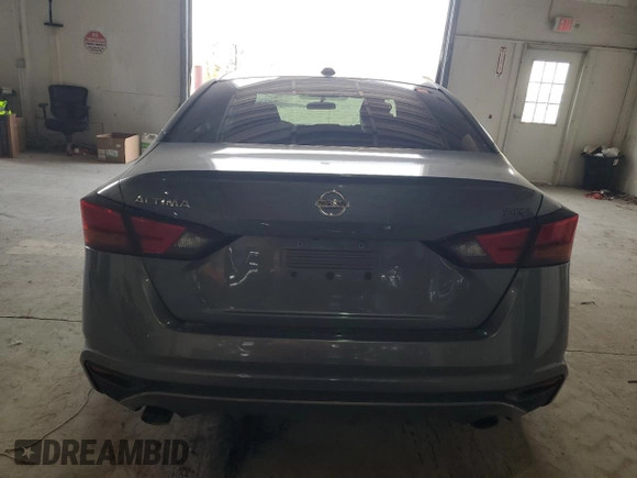 2019 Nissan Altima SR with VIN 1N4BL4CV2KC197288, listed as a Copart auction lot 48852335 with 333,333 mi miles and Clean Title. Bid and sale history available at carsss.com. Image 6.