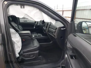 2018 Ford Expedition Max XLT with VIN 1FMJK1JT9JEA26626, listed as a IAAI auction lot 41199211 with 146,579 mi miles and . Bid and sale history available at DreamBid. Image 5.