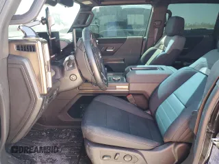 2024 GMC Hummer EV 3X with VIN 1GKB0RDC4RU103837, listed as a Copart auction lot 76064674 with Not Provided miles and Non Repairable. Bid and sale history available at carsss.com. Image 7.