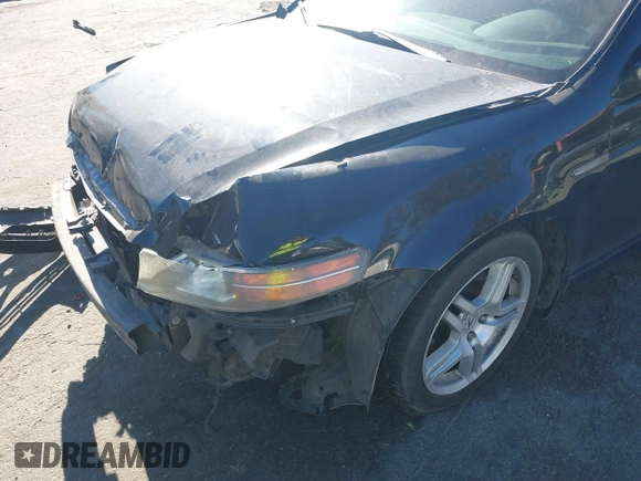2008 Acura TL with VIN 19UUA66208A044355, listed as a IAAI auction lot 41377578 with 197,863 mi miles. Bid and sale history available at carsss.com. Image 6.