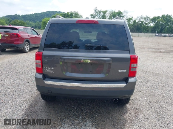 2016 Jeep Patriot Latitude with VIN 1C4NJRFB9GD523102, listed as a IAAI auction lot 42598712 with 144,808 mi miles and . Bid and sale history available at DreamBid. Image 17.
