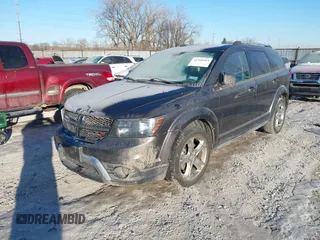 2016 Dodge Journey Crossroad Plus z VIN 3C4PDCGB0GT165975, wystawiony jako IAAI lot #41368904 z przebiegiem 101 835 mil mil oraz . Historia ofert i sprzedaży dostępna na DreamBid. Obrazek 17.